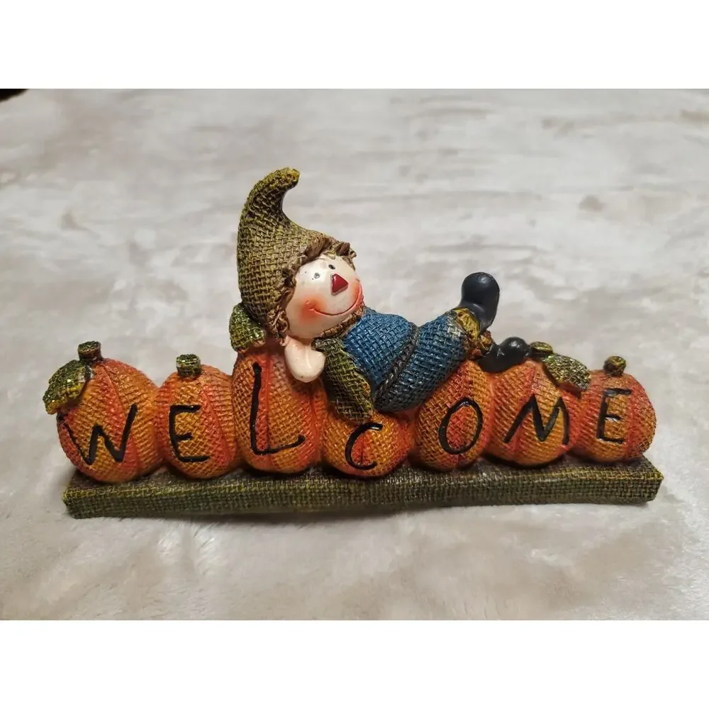 Welcome Halloween Scarecrow Table Decoration